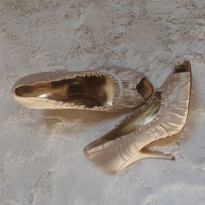 BCBG Maxazria Champagne Heels, Size 10b